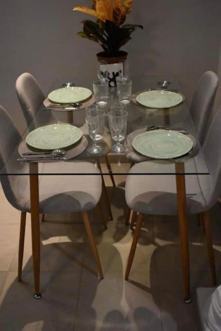 Central Apartment Атина Екстериор снимка