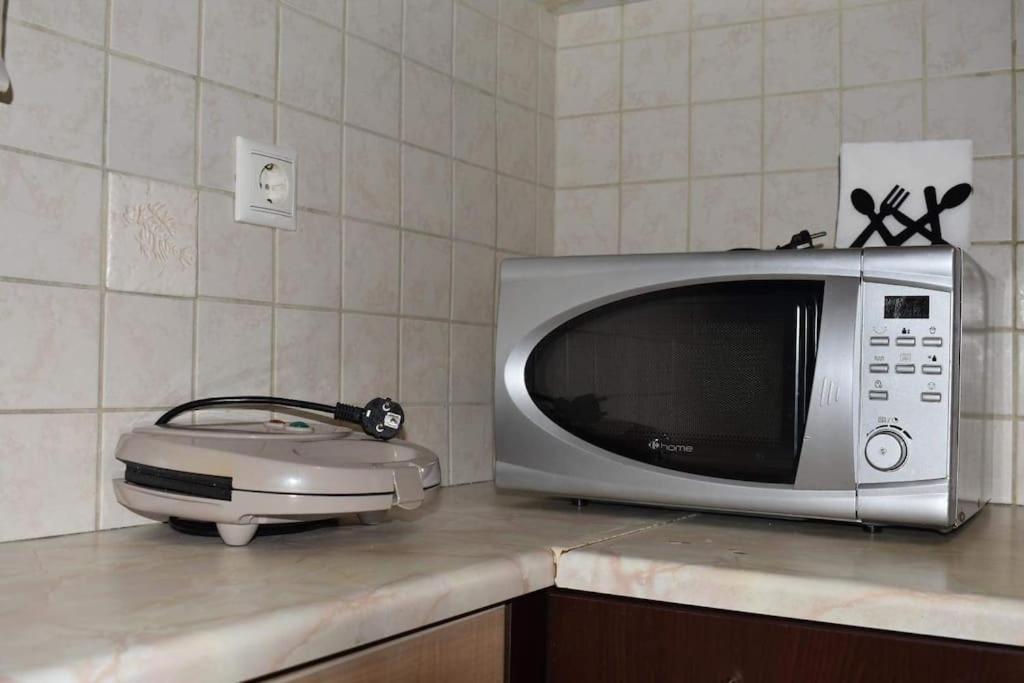 Central Apartment Атина Екстериор снимка